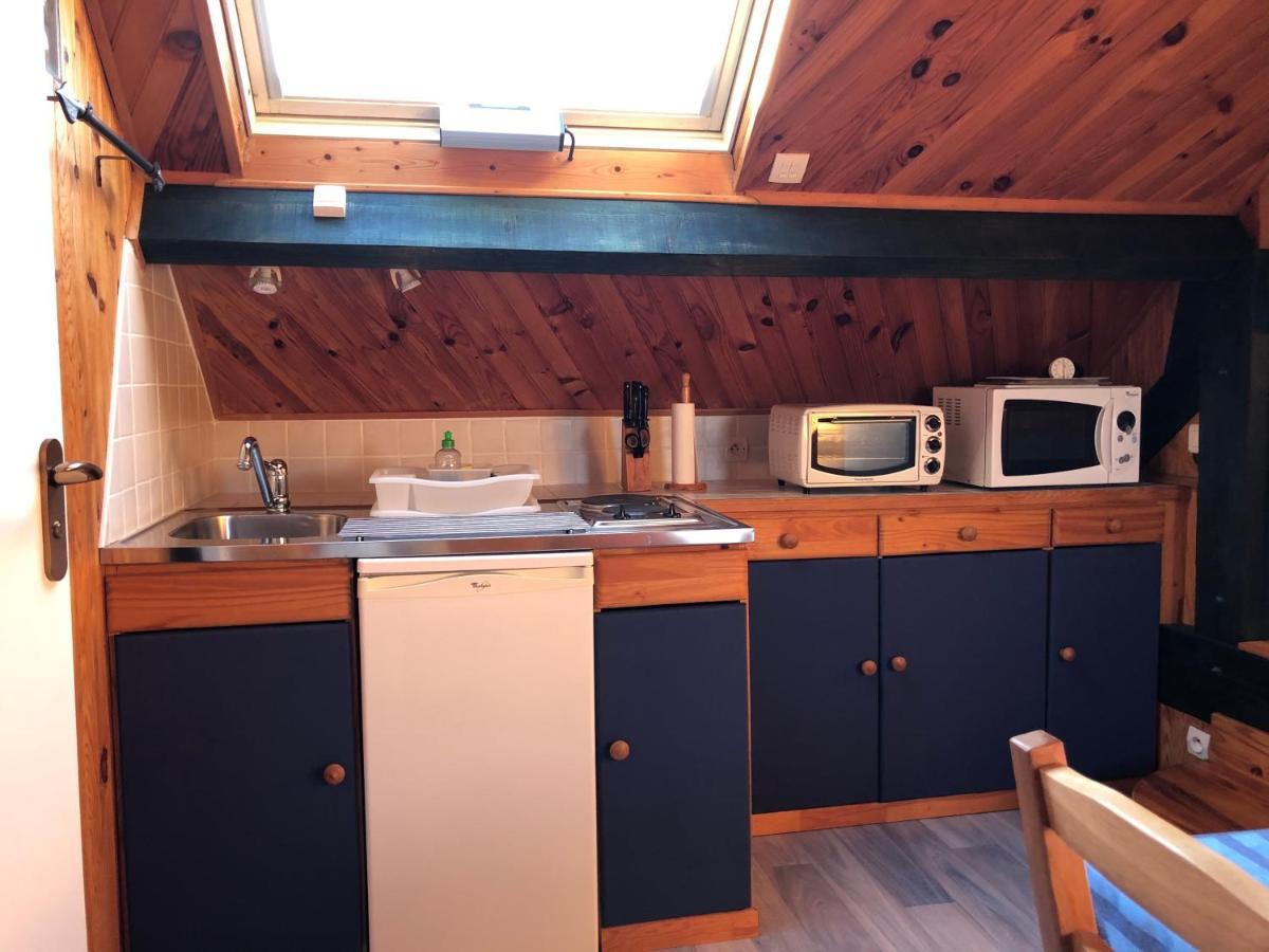 Saint-Côme-de-Fresné Appartement F1 Mansarde A 100M De La Plage, Proche De Arromanches Et Des Plages Du Debarquement מראה חיצוני תמונה