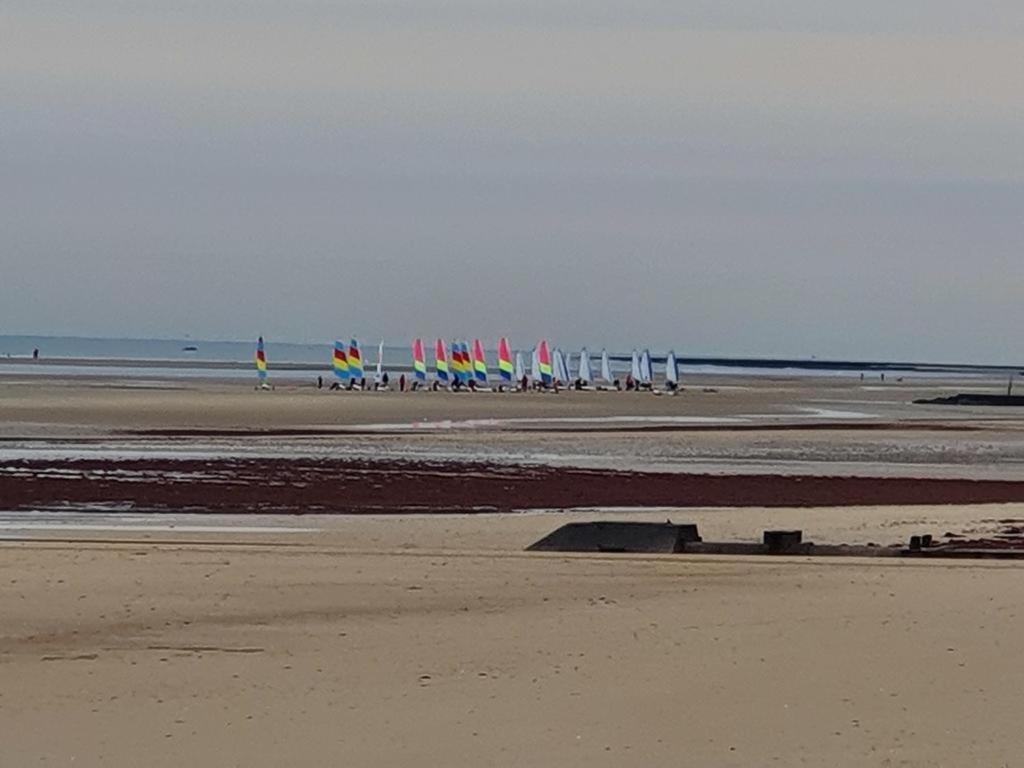 Saint-Côme-de-Fresné Appartement F1 Mansarde A 100M De La Plage, Proche De Arromanches Et Des Plages Du Debarquement מראה חיצוני תמונה